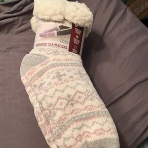 Muk Luk Cabin socks